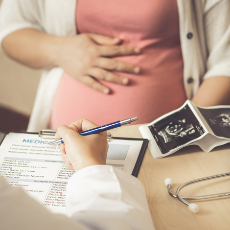 Le Centre de Référence Maladies Rares PaRaDiGM est un réseau spécialisé dans la prise en charge des complications des grossesses multiples liées au placenta monochorial.